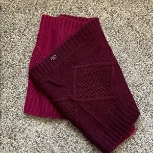 Carrie Underwood Infinity Scarf